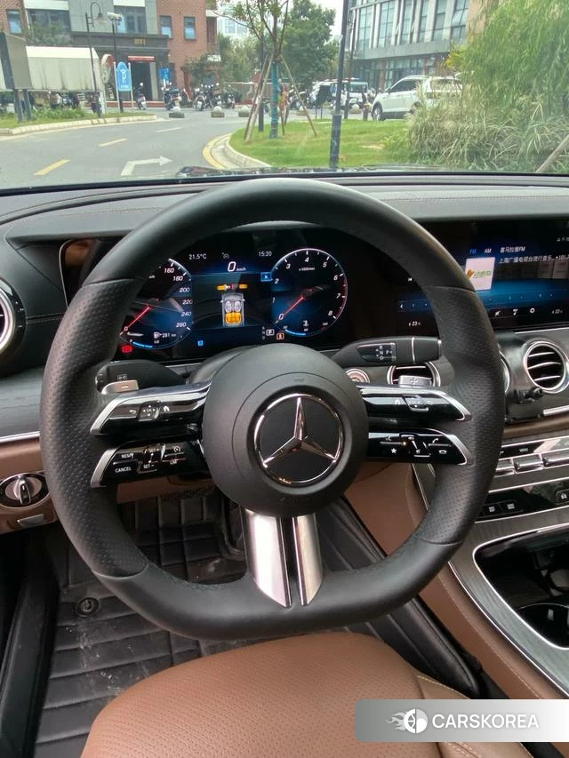 Mercedes-Benz E-class id 4255878 из Китая 20