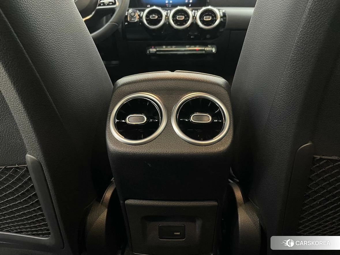 Mercedes-Benz Class A id 4467889 из Китая 19