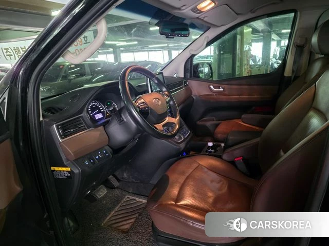 Hyundai The New Grand Starex id 3965957 из Кореи 18