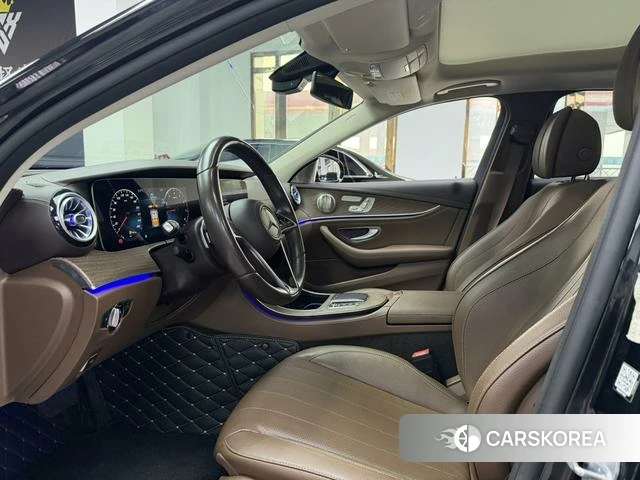 Mercedes-Benz E-class id 4275281 из Китая 8