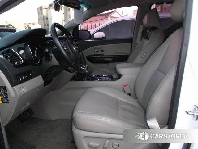 Kia The New Carnival id 3820778 из Кореи 18