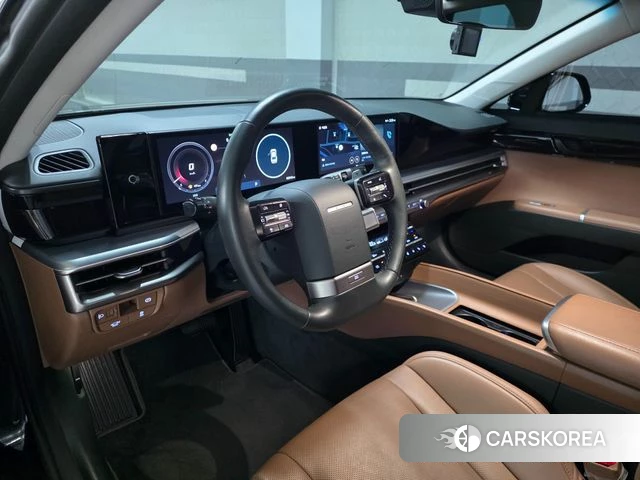 Hyundai Grandeur (GN7) id 4408452 из Кореи 10