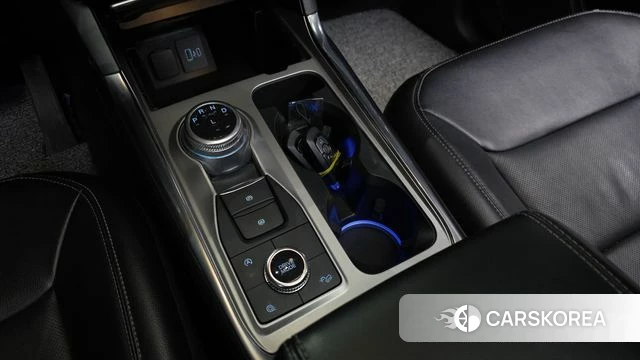 Ford Explorer 6th Generation id 3813043 из Кореи 18