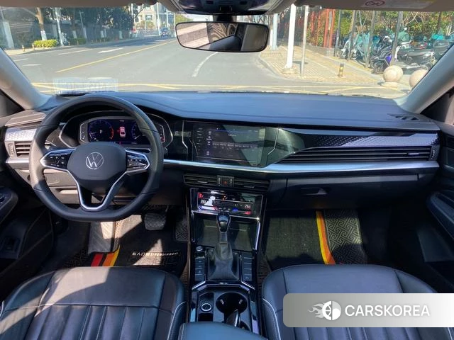 Volkswagen Passat id 4198968 из Китая 8