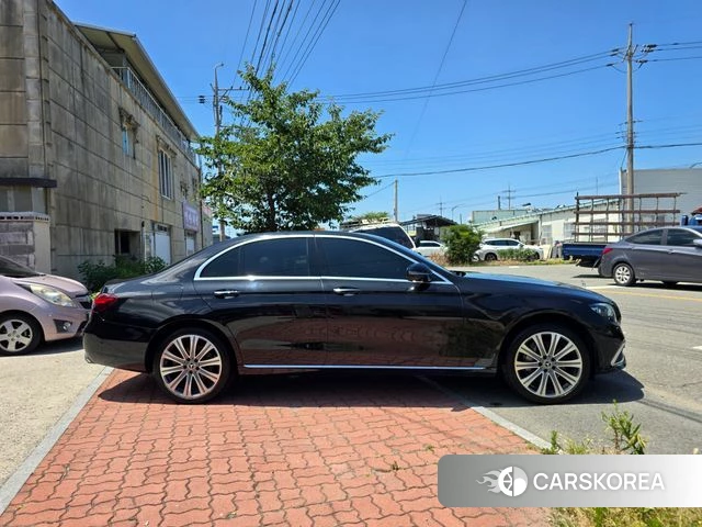 Mercedes-Benz E-Class W213 id 4623942 из Кореи 18