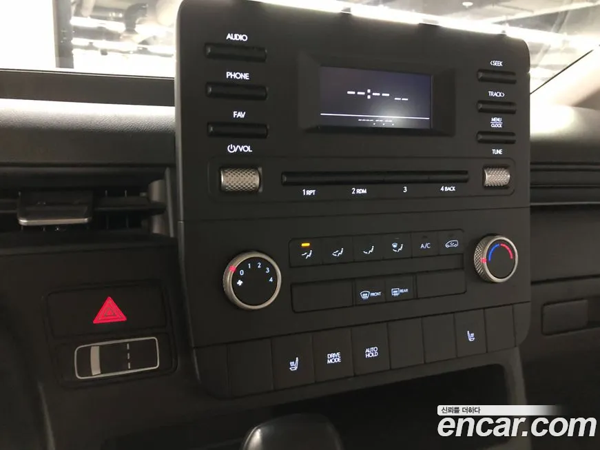 Hyundai Staria id 2110347 из Кореи 18