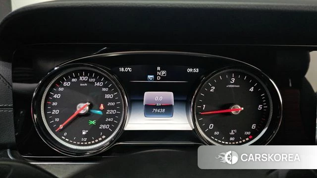 Mercedes-Benz E-Class W213 id 4225548 из Кореи 30