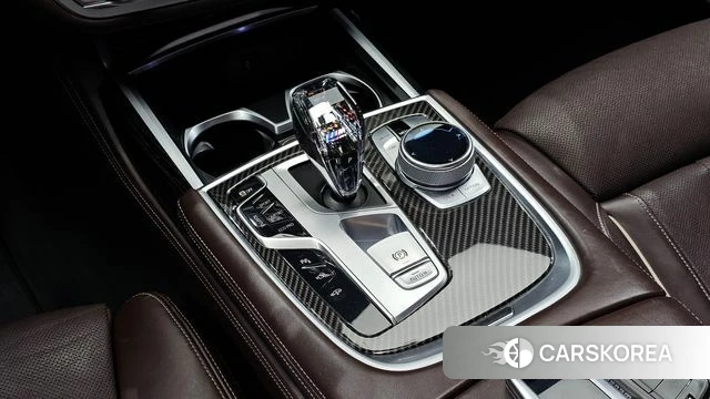 BMW 7 Series (G11) id 4447466 из Кореи 32