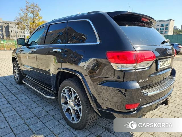Jeep Grand Cherokee id 3904419 из Кореи 18