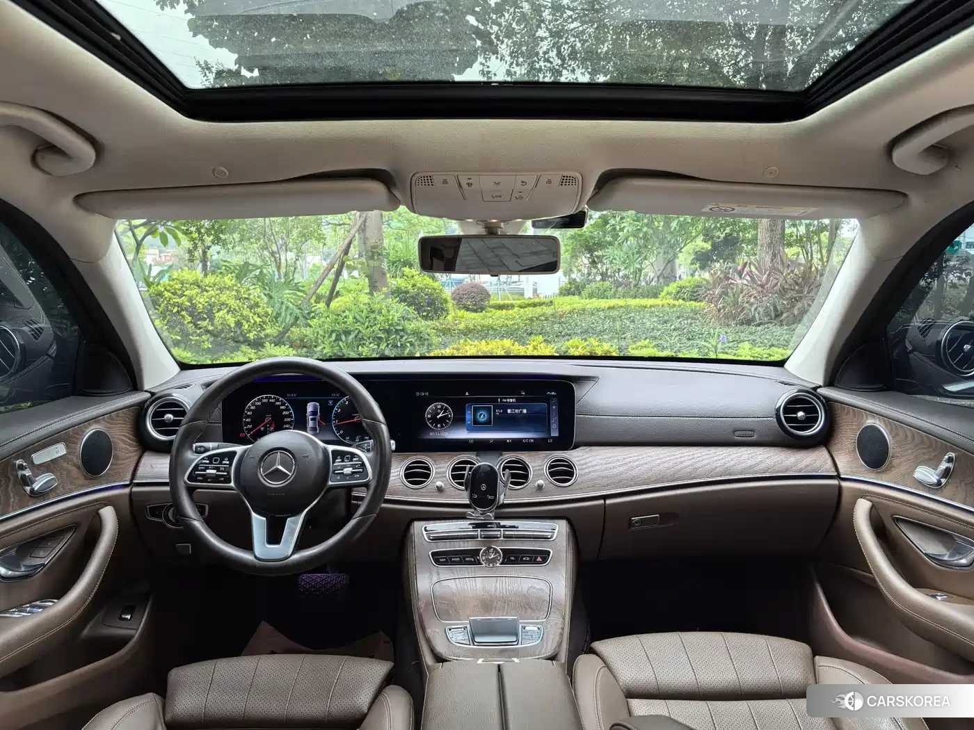 Mercedes-Benz E-Class id 4576893 из Китая 10