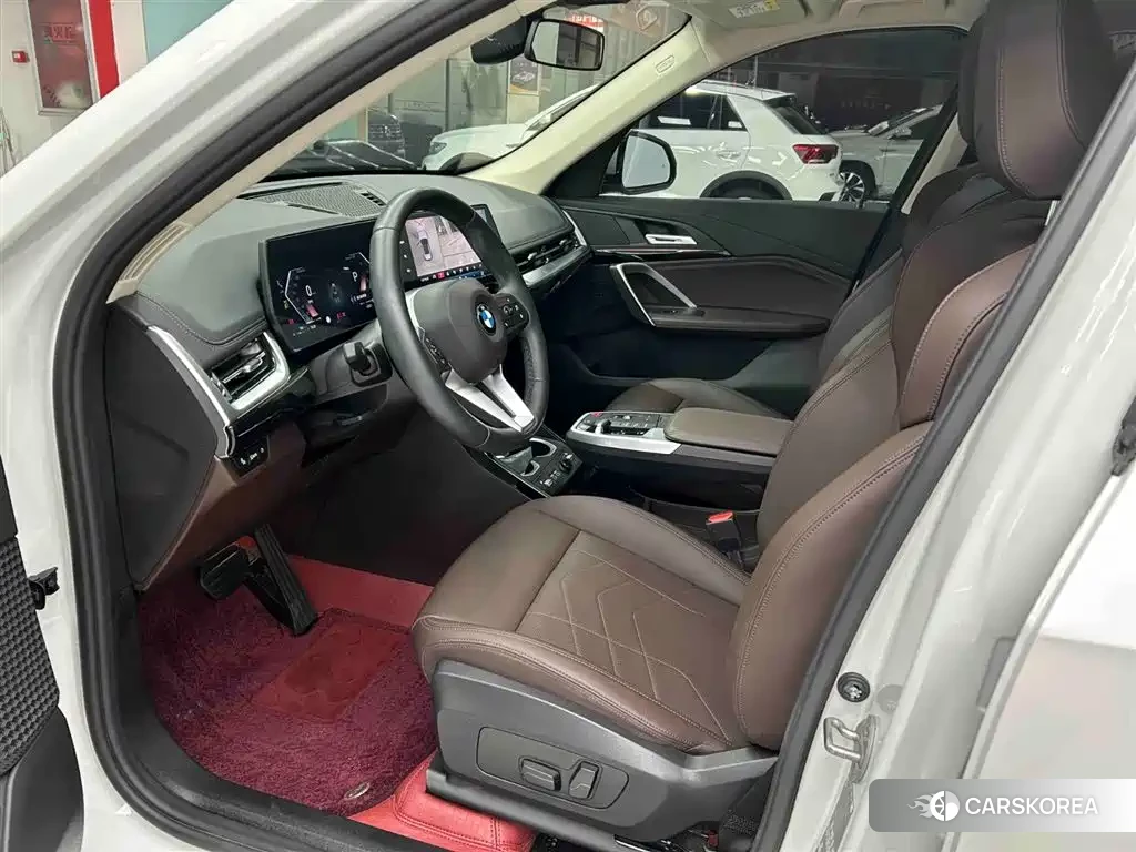 BMW X1 id 4628967 из Китая 23