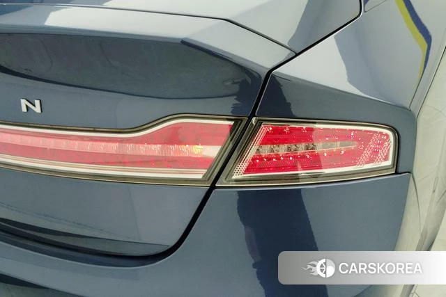 Lincoln MKZ id 3901963 из Китая 15