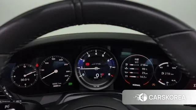 Porsche 911(992) id 3015862 из Кореи 18