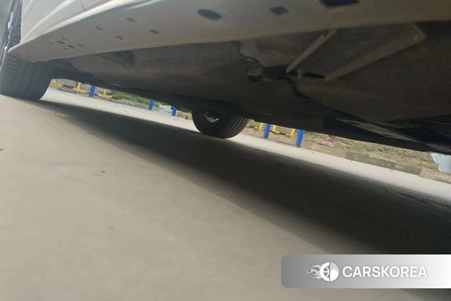 Audi Q5L id 4265918 из Китая 15