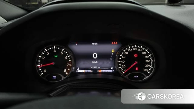 Jeep Renegade id 4557380 из Кореи 30