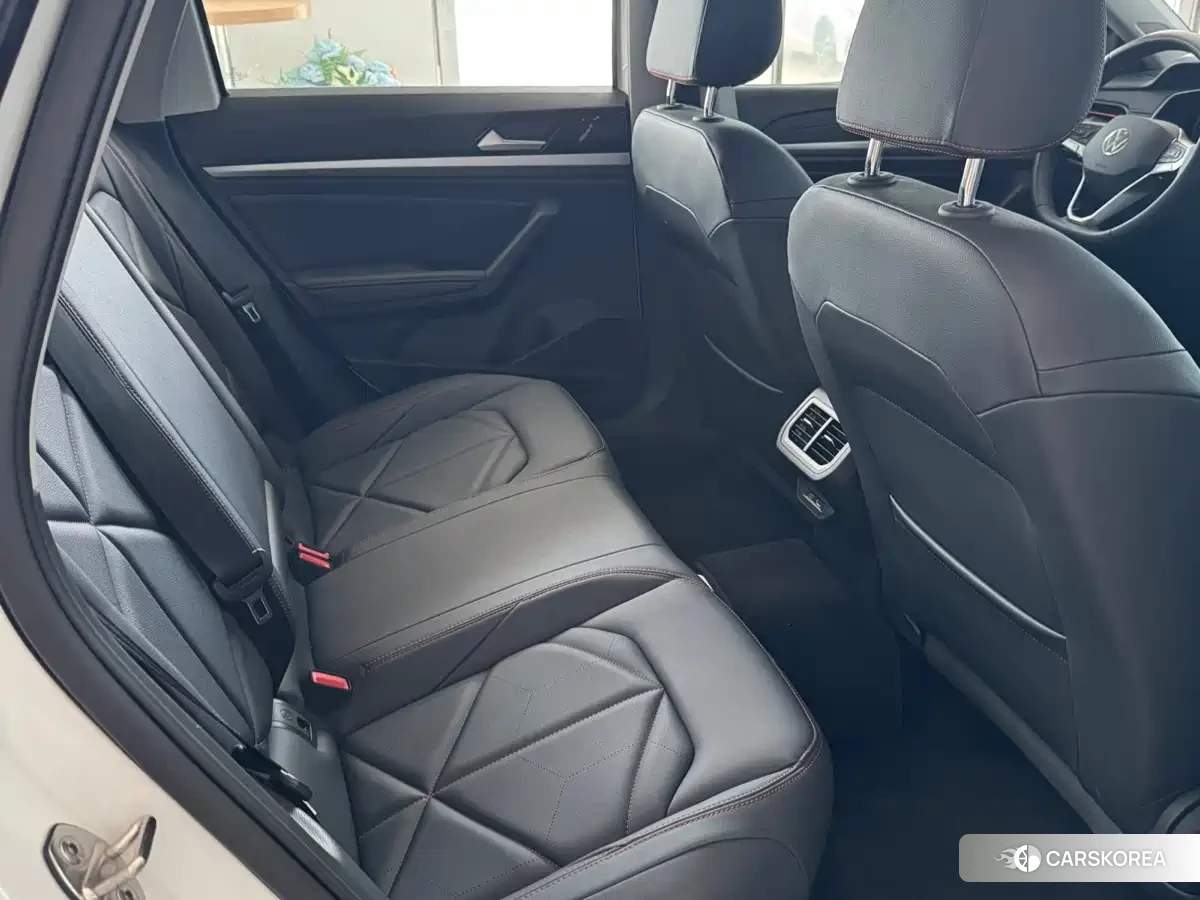 Volkswagen Lavida id 4600649 из Китая 16