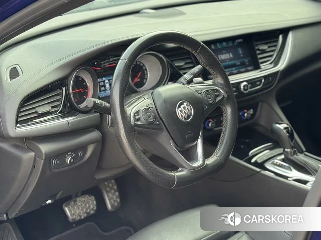 Buick Regal id 4213745 из Китая 21