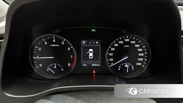 Hyundai Avante AD id 3233803 из Кореи 18