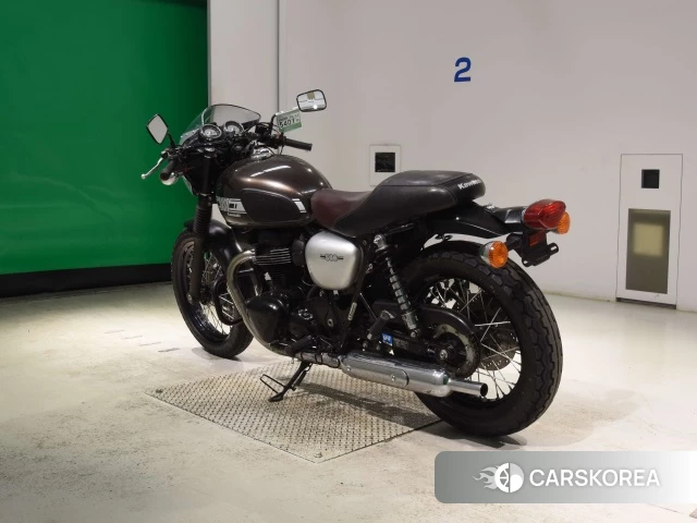 Kawasaki W800 CAFE id 4313119 из Японии 8