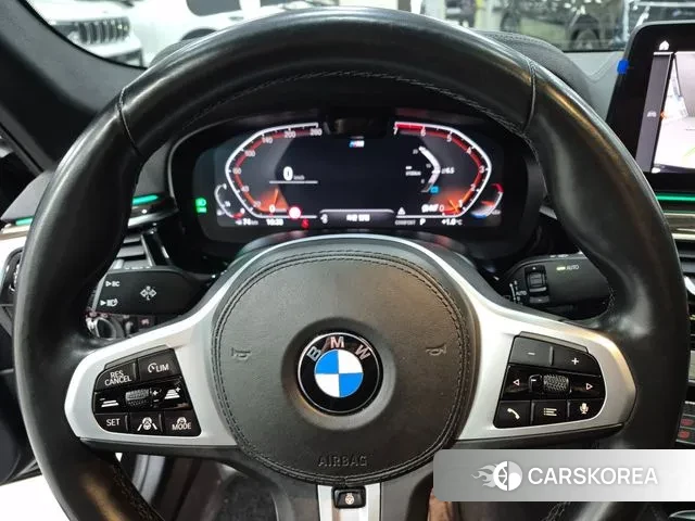 BMW 5 Series (G30) id 3572316 из Кореи 18