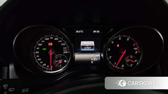 Mercedes-Benz GLA-Class X156 id 3134236 из Кореи 18