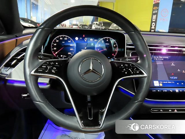 Mercedes-Benz E-Class W214 id 4539884 из Кореи 18
