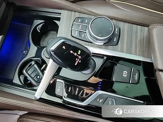 BMW 5 Series (G30) id 3833934 из Кореи 18