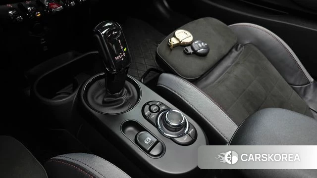 Mini Cooper S id 4555641 из Кореи 31