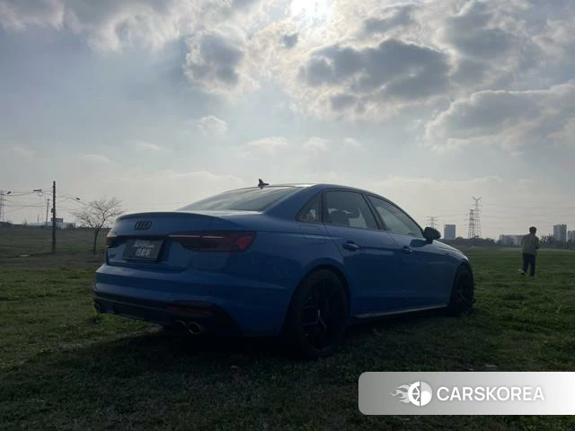 Audi S4 id 4276488 из Китая 13
