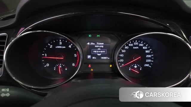 Kia The New Carnival id 4633218 из Кореи 18