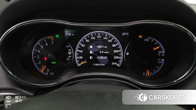 Jeep Grand Cherokee id 4384821 из Кореи 29