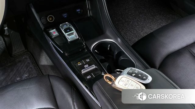 Hyundai Sonata (DN8) id 3832619 из Кореи 18