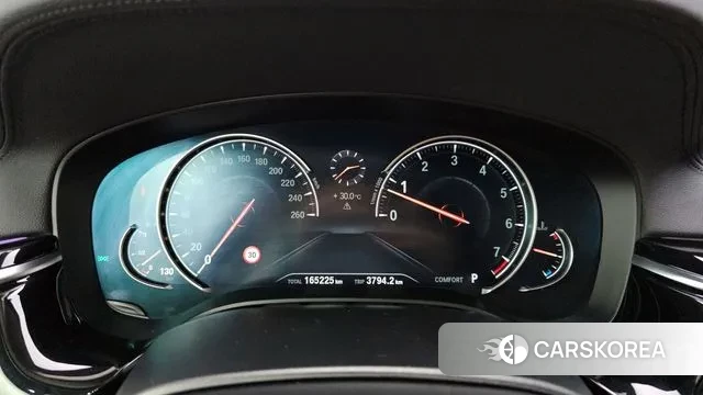 BMW 5 Series (G30) id 2966577 из Кореи 18