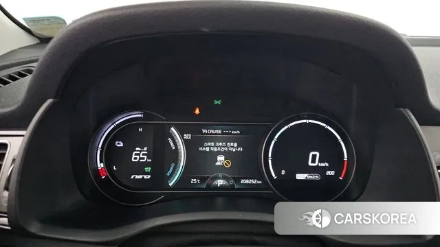 Kia Niro EV id 3188303 из Кореи 18