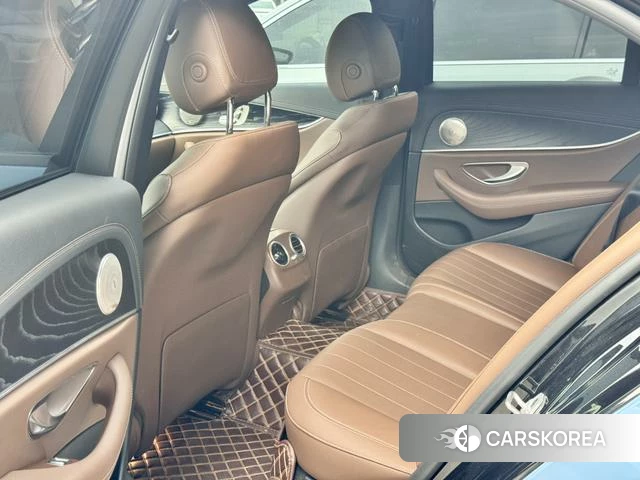 Mercedes-Benz E-class (imported) id 4300233 из Китая 8