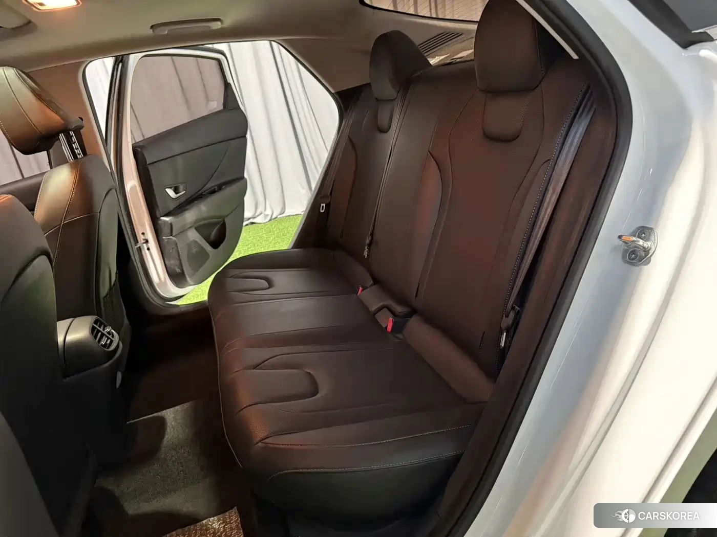 Hyundai Elantra id 4654454 из Китая 18