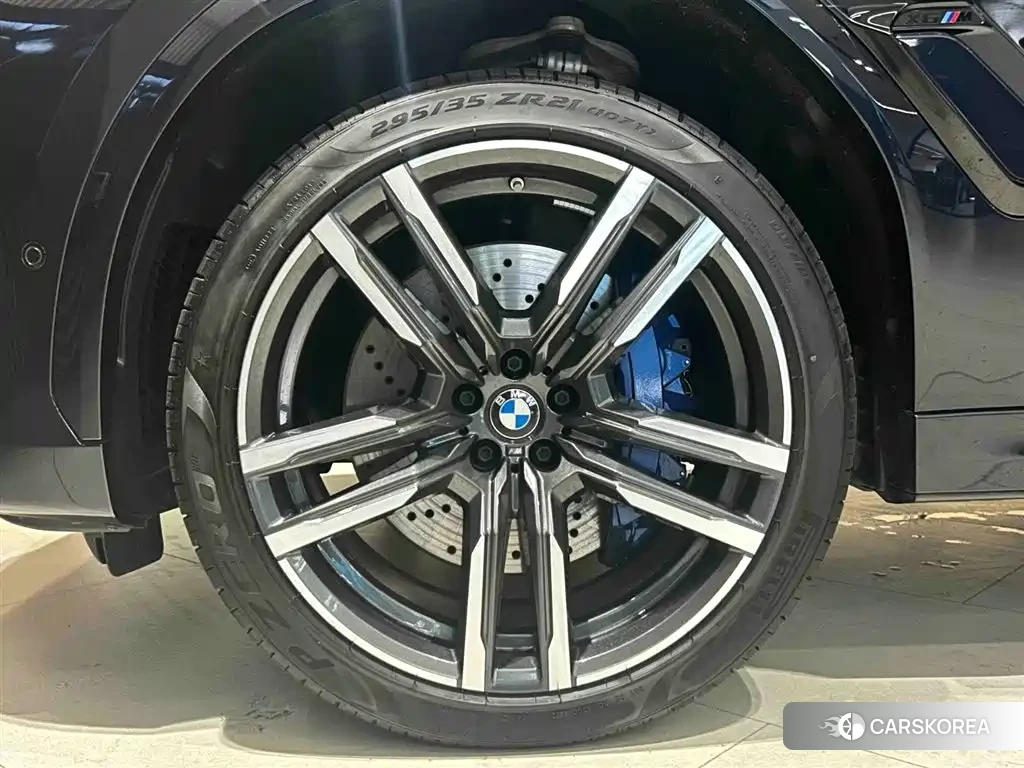 BMW X6 M id 4644573 из Китая 11