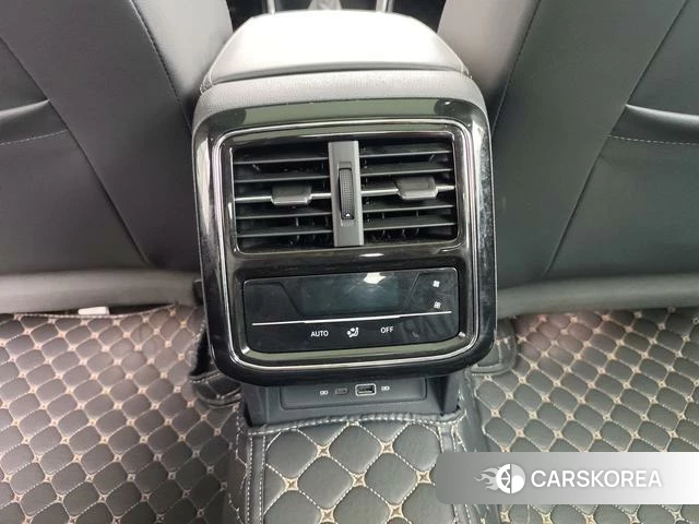 Volkswagen Passat id 4335154 из Китая 14