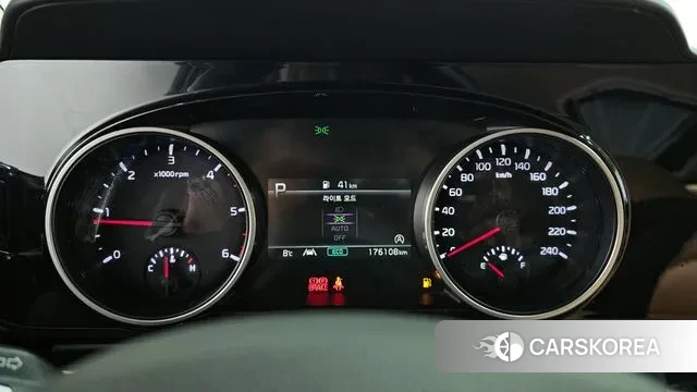 Kia Carnival 4th generation id 3493872 из Кореи 18