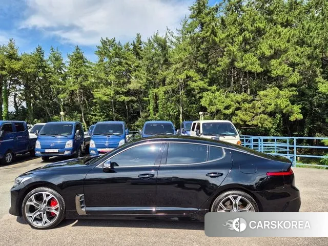 Kia Stinger id 3024640 из Кореи 18