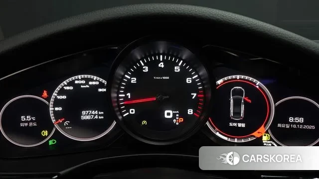 Porsche Panamera (971) id 3484878 из Кореи 18