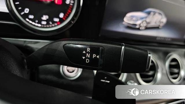 Mercedes-Benz E-Class W213 id 4750979 из Кореи 32