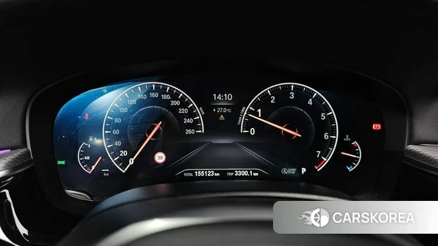 BMW 5 Series (G30) id 4574133 из Кореи 18
