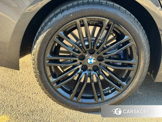 BMW 5 Series (G30) id 3732822 из Кореи 18