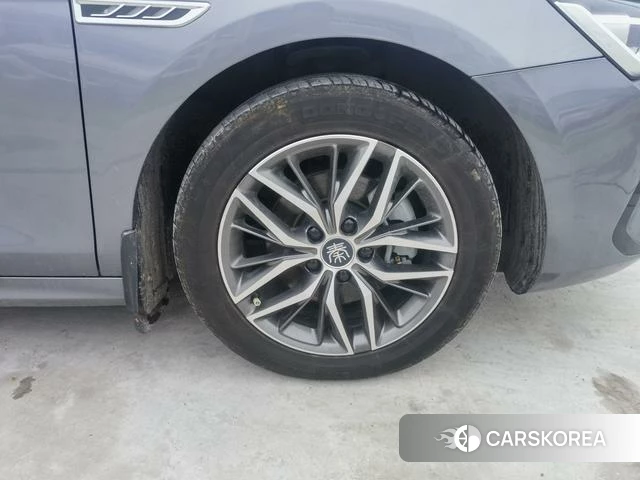 BYD Qin PLUS EV id 4240510 из Китая 15
