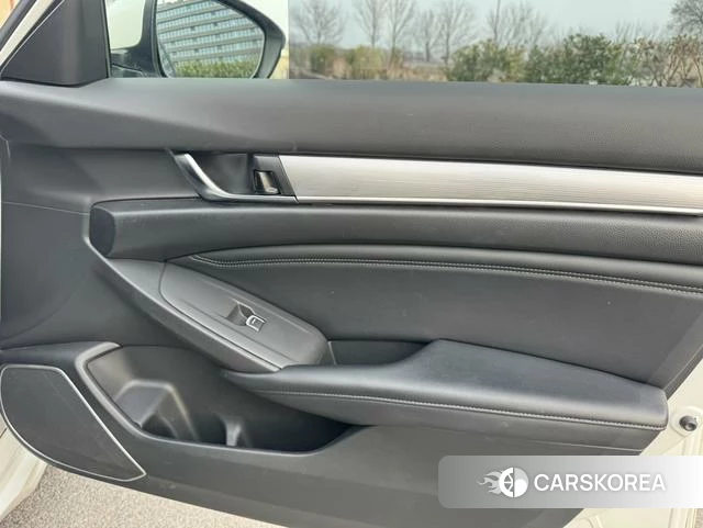 Honda Accord id 4208191 из Китая 28