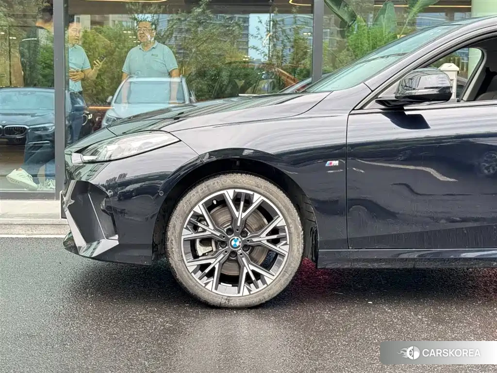 BMW 2 series id 4548402 из Китая 12