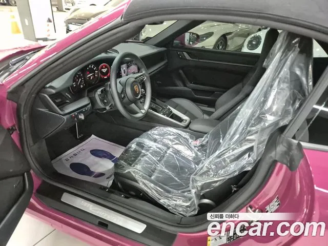 Porsche 911(992) id 2734975 из Кореи 18