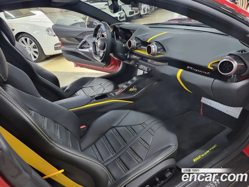 Ferrari 812 Superfast id 28918 из Кореи 17