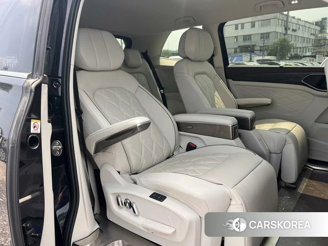Volkswagen Weiran id 4263219 из Китая 13